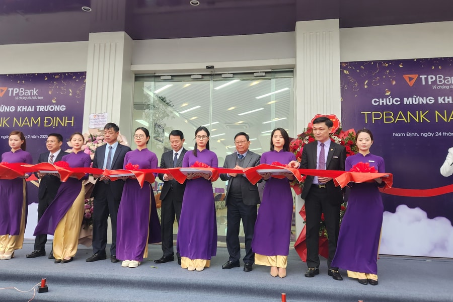 Nam Định: Ngân hàng TPBank khai trương trụ sở mới, khẳng định cam kết phát triển thị trường