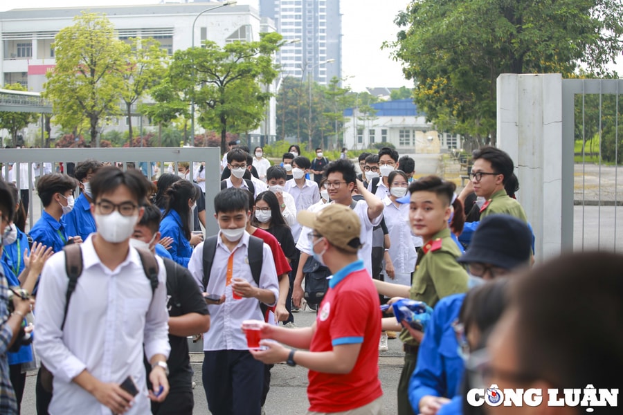 Hà Nội công bố lịch thi và đối tượng dự thi vào trường chuyên