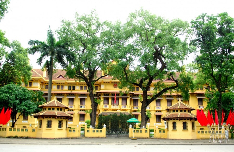 Bộ Ngoại giao theo dõi, nghiên cứu, tổng hợp dư luận báo chí nước ngoài phục vụ công tác thông tin đối ngoại