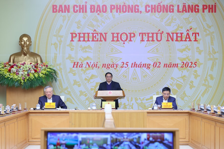 Thủ tướng Phạm Minh Chính: Lãng phí tạo rào cản vô hình trong phát triển kinh tế-xã hội