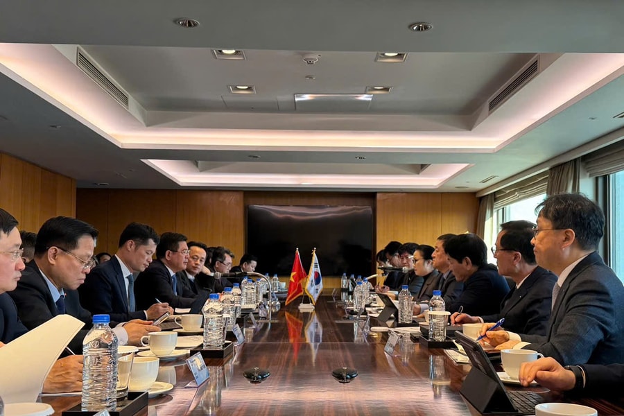 Doanh nghiệp Hàn Quốc đề nghị đầu tư khai thác và chế biến đất hiếm tại Việt Nam