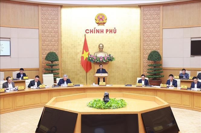 Trình Chính phủ hồ sơ dự án luật chậm nhất 15 ngày trước Phiên họp chuyên đề xây dựng pháp luật