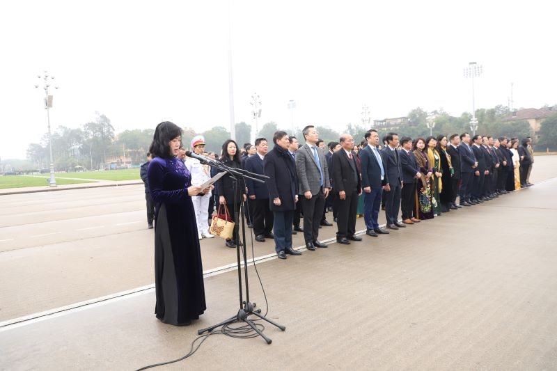 Ngành Y tế báo công dâng Bác