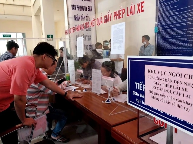 Hải Dương tạm dừng các thủ tục cấp đổi, cấp lại giấy phép lái xe từ 16h30 ngày 28/2
