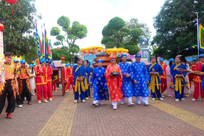 Khai hội Chùa Bà - Cảng thị Nước Mặn hơn 400 năm tuổi ở Bình Định