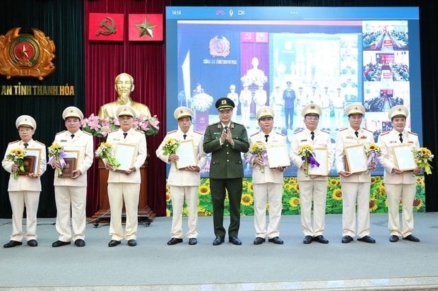 Thanh Hóa: Chính thức giải thể 26 đơn vị công an huyện, thị xã, thành phố