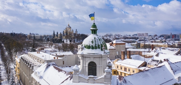 Kinh tế Ukraine sẽ tăng trưởng 5% nếu chiến sự chấm dứt