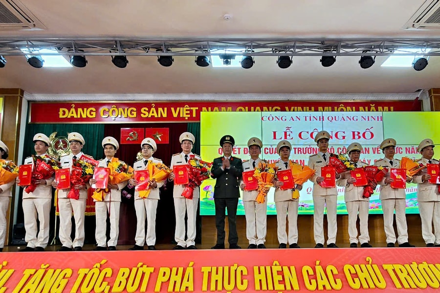 Quảng Ninh: Chính thức giải thể Công an huyện, thị xã, thành phố