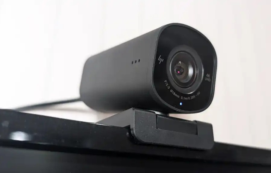 Tại sao bạn nên tắt camera và micro máy tính của mình?