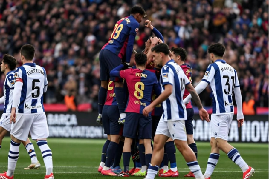 Thắng đậm Sociedad, Barca độc chiếm ngôi đầu bảng La Liga