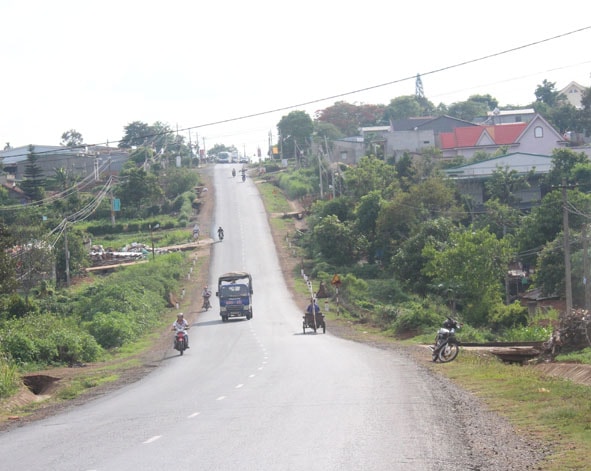 Đắk Lắk: Sửa chữa mặt đường quốc lộ 26 tại gói thầu hơn 52 tỷ đồng