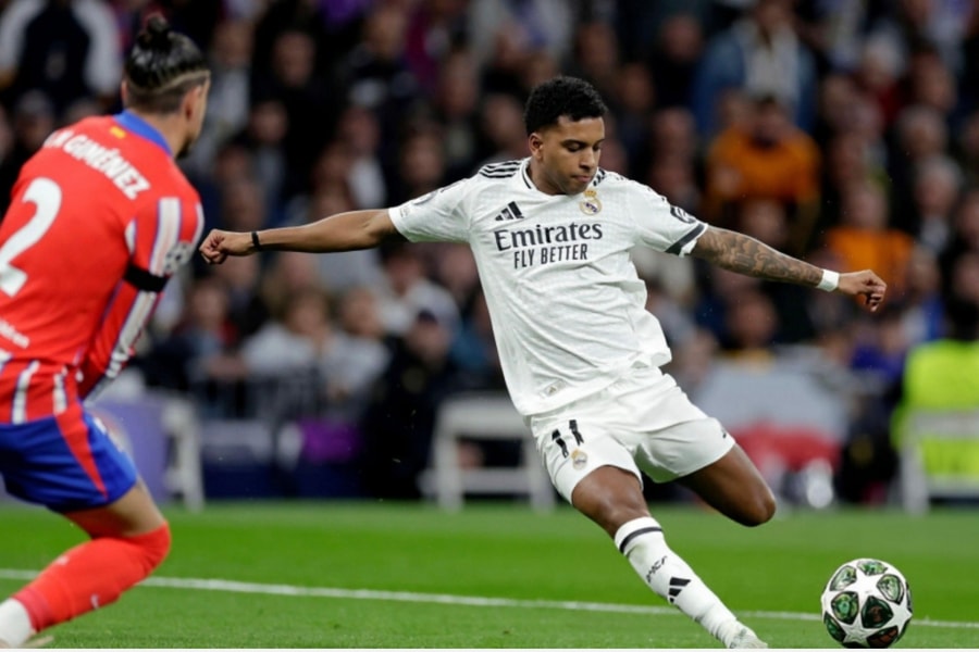 Hàng công thăng hoa, Real Madrid đánh bại Atletico tại 1/8 Champions League
