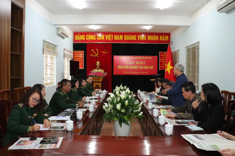 Báo Biên phòng và Báo Cựu chiến binh Việt Nam: Chia sẻ kinh nghiệm vận hành tòa soạn, trao đổi nghiệp vụ