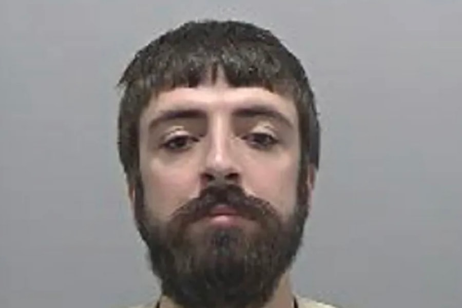 Kết tội kẻ cưỡng hiếp và dùng nỏ sát hại bạn gái cũ ở Vương quốc Anh