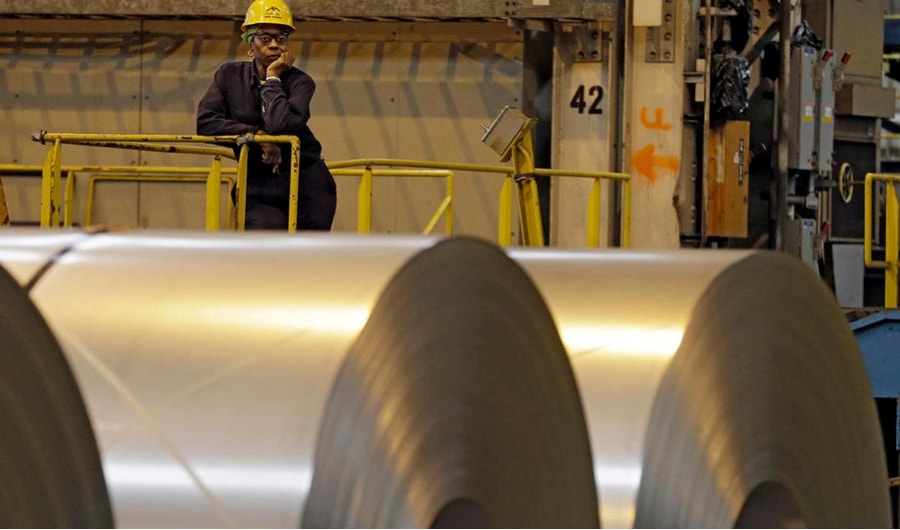 Canada áp thuế trả đũa lên thép và nhôm Mỹ