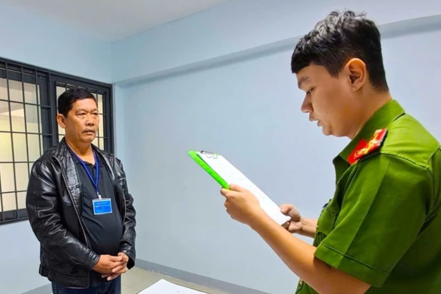 Bắt tạm giam chủ nhà nghỉ tổ chức cho con bạc sát phạt để ăn tiền xâu