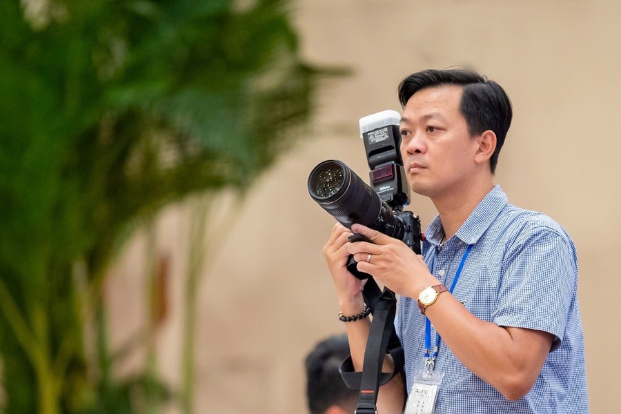 Bài 3: Nhà báo Duy Linh – Phó Trưởng phòng Ảnh, Báo Nhân dân: Không nên đào tạo sử dụng AI để thay thế sự sáng tạo của phóng viên ảnh