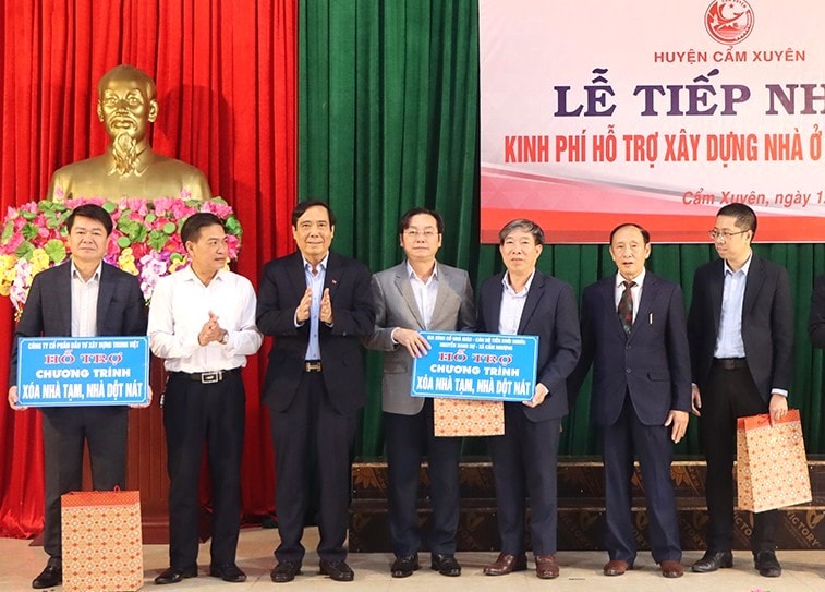 Kỳ 2: Huy động sức mạnh cộng đồng – Đa dạng hóa nguồn lực hỗ trợ xây nhà