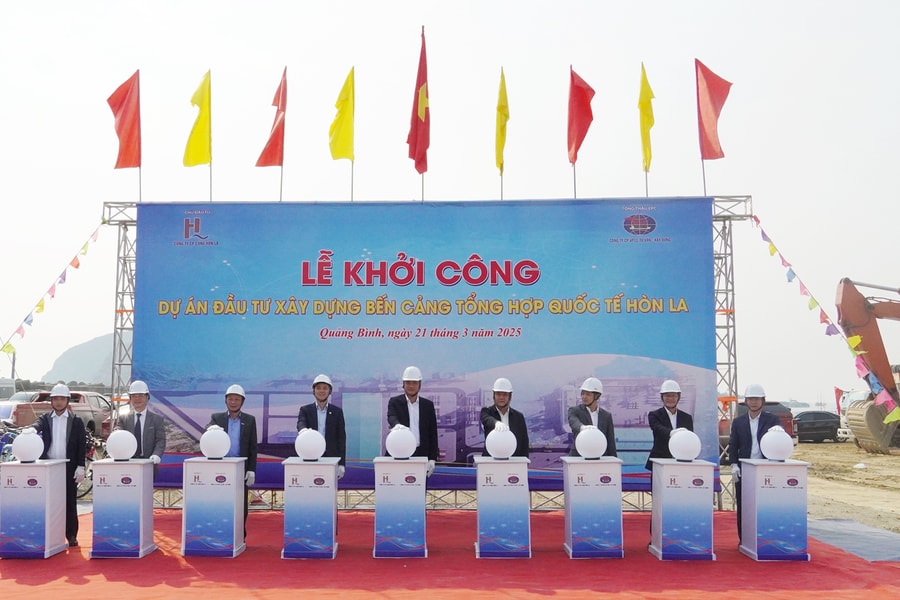 Khởi công giai đoạn I Dự án Bến cảng tổng hợp Quốc tế Hòn La