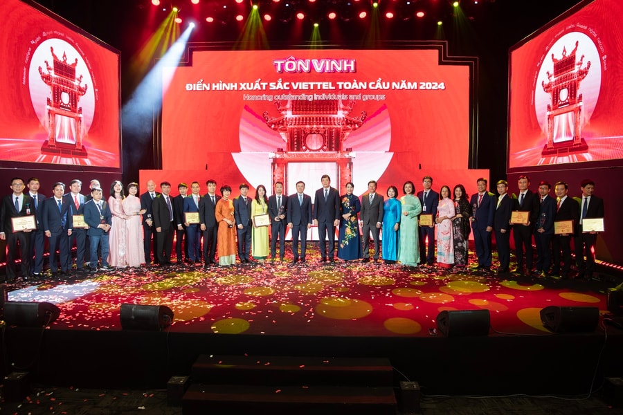 Từ những nhân sự hậu cần đến chuyên gia công nghệ, Viettel vinh danh các điển hình xuất sắc toàn cầu