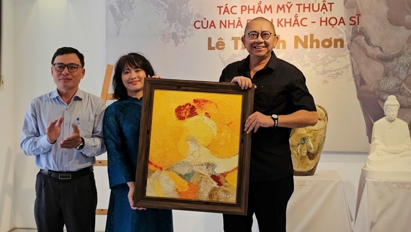 Bảo tàng Mỹ thuật Huế tiếp nhận 3 tác phẩm của nhà điêu khắc Lê Thành Nhơn