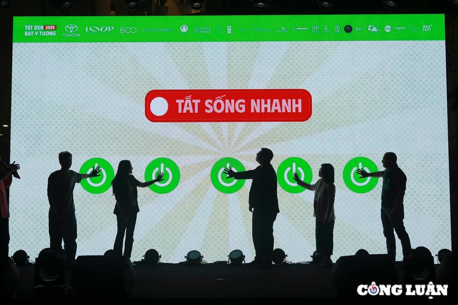 "Tắt đèn - bật ý tưởng" mang theo thông điệp bảo vệ môi trường