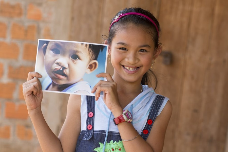 Quyên góp dặm bay mở ra tương lai sáng hơn cho trẻ em