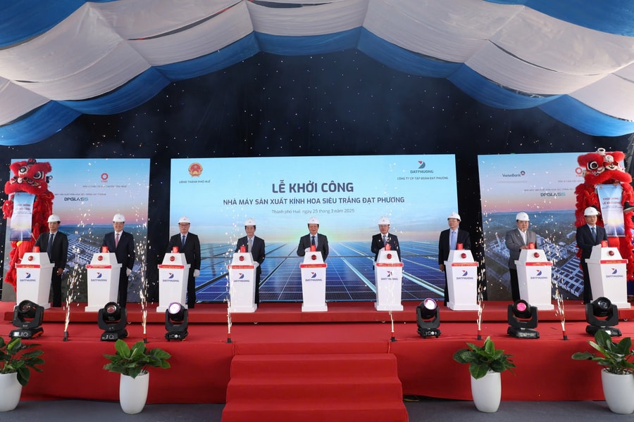 Đạt Phương khởi công xây dựng nhà máy kính hoa siêu trắng đầu tiên tại thành phố Huế
