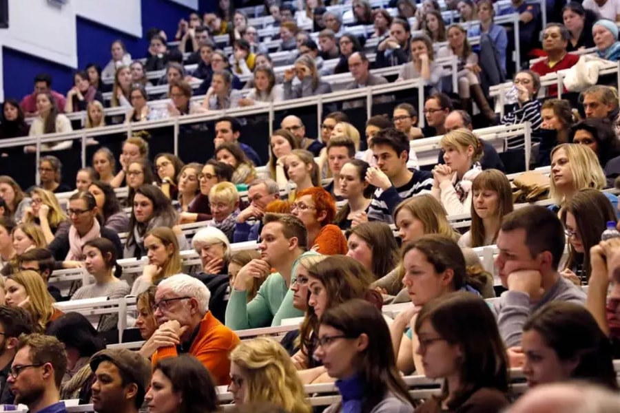 Sinh viên quốc tế 'mang đến' hàng tỷ euro cho nước Đức