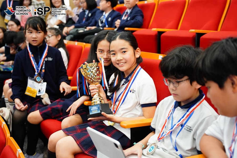 Hanoi Toronto School đồng hành cùng cuộc thi tranh biện Vietnamese Scholar Debating Championship 2025 – Sân chơi tư duy cho học sinh