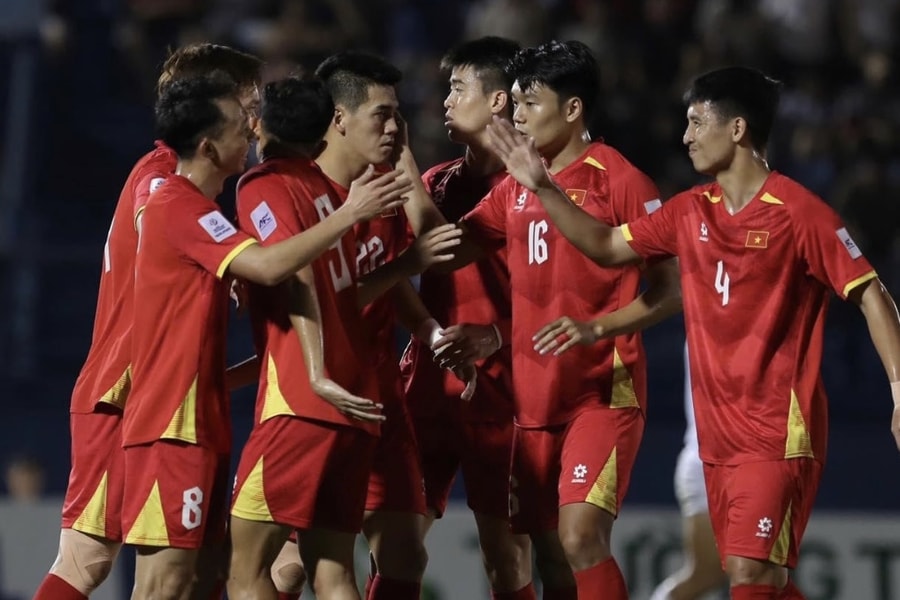 Đội tuyển Việt Nam thăng hạng trên bảng xếp hạng thế giới