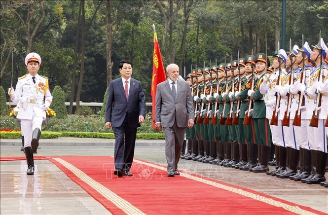 Chủ tịch nước Lương Cường chủ trì lễ đón chính thức Tổng thống Brazil