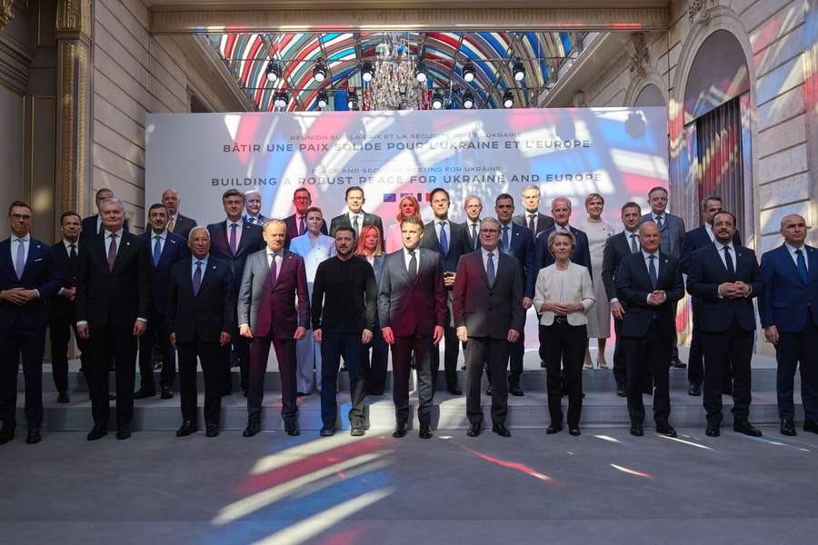 Hội nghị Paris: Châu Âu vẫn quyết cấm vận Nga, cân nhắc đưa quân đến Ukraine