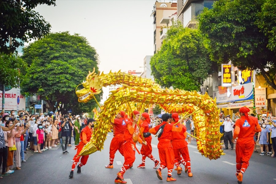 Đưa Nghệ thuật Lân Sư Rồng vào danh mục Di sản văn hóa phi vật thể quốc gia