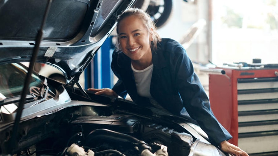 Mẹo chăm sóc xe cho những người không dành nhiều thời gian cho xe