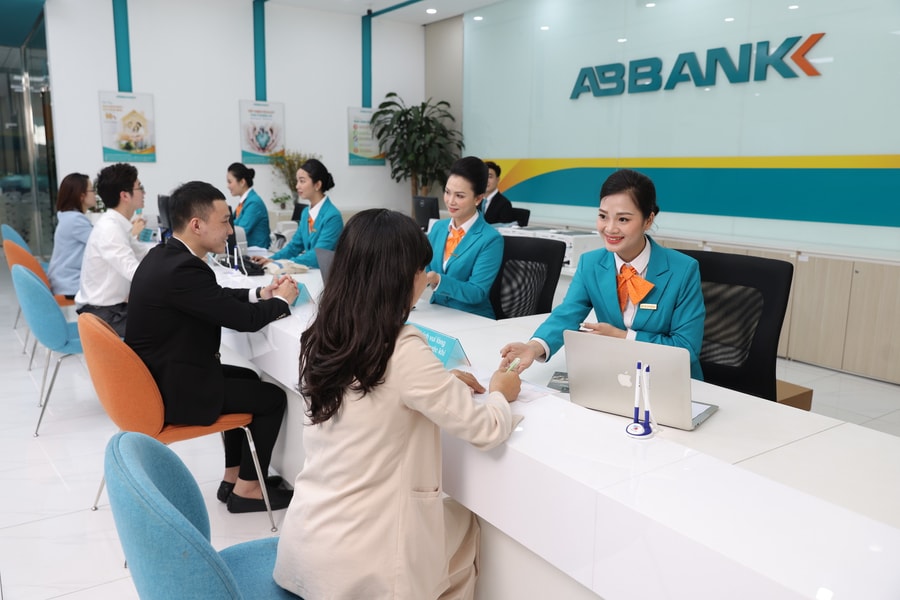 ABBANK công bố báo cáo tài chính 2024 và chuẩn bị tổ chức họp Đại hội Cổ đông 2025