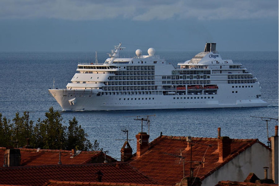 Chiếc tàu du lịch 70 triệu USD: Ngôi nhà trên biển cho giới siêu giàu