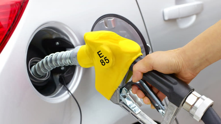Xăng E85 là gì và liệu tiết kiệm nhiên liệu có phải là nhược điểm duy nhất không?