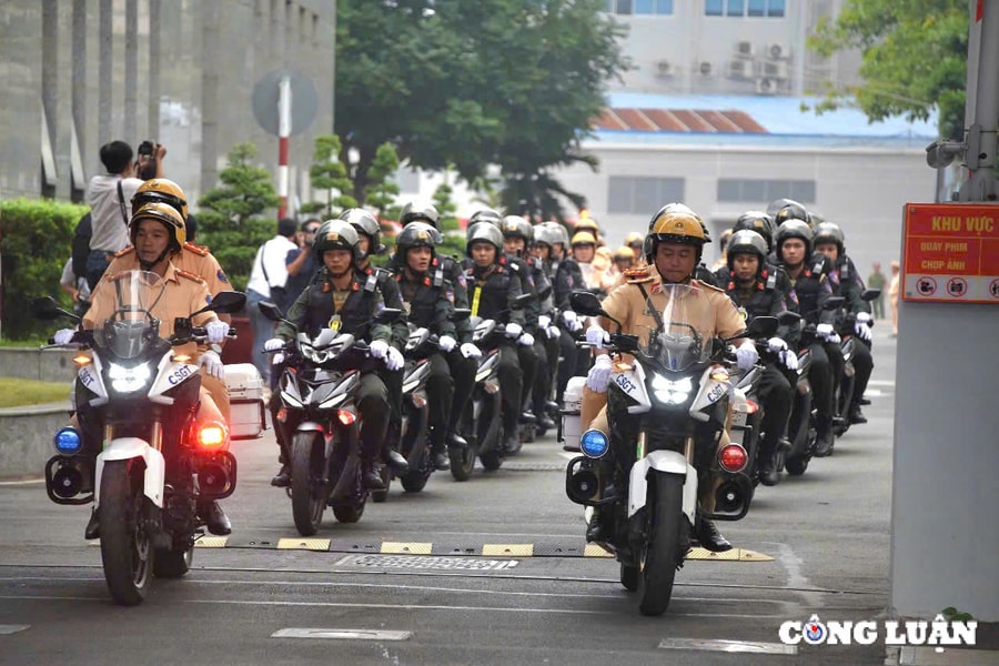 Công an TP HCM ra quân cao điểm, trấn áp các loại tội phạm