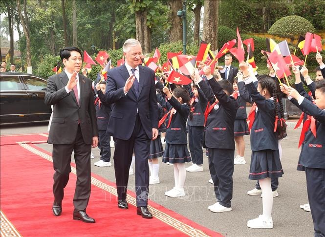 Chủ tịch nước Lương Cường chủ trì lễ đón cấp Nhà nước Nhà vua Vương quốc Bỉ