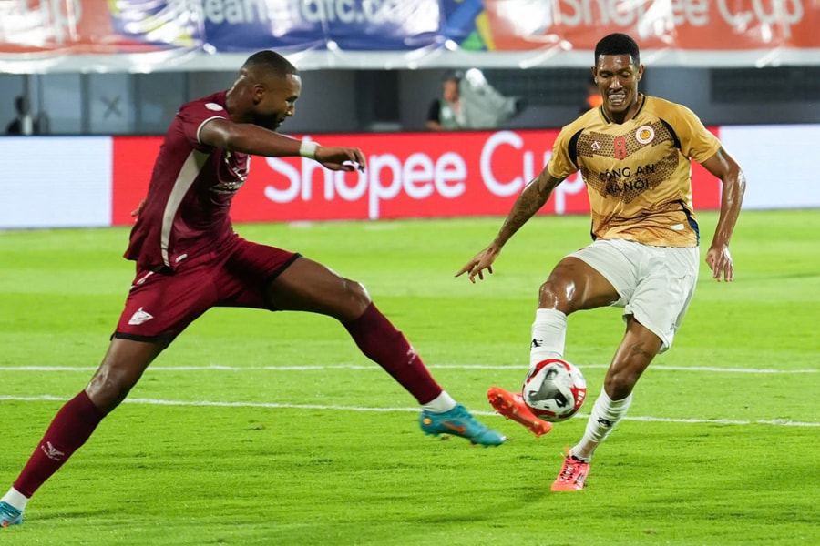 Công an Hà Nội thua đội bóng Indonesia tại bán kết lượt đi Cúp Đông Nam Á