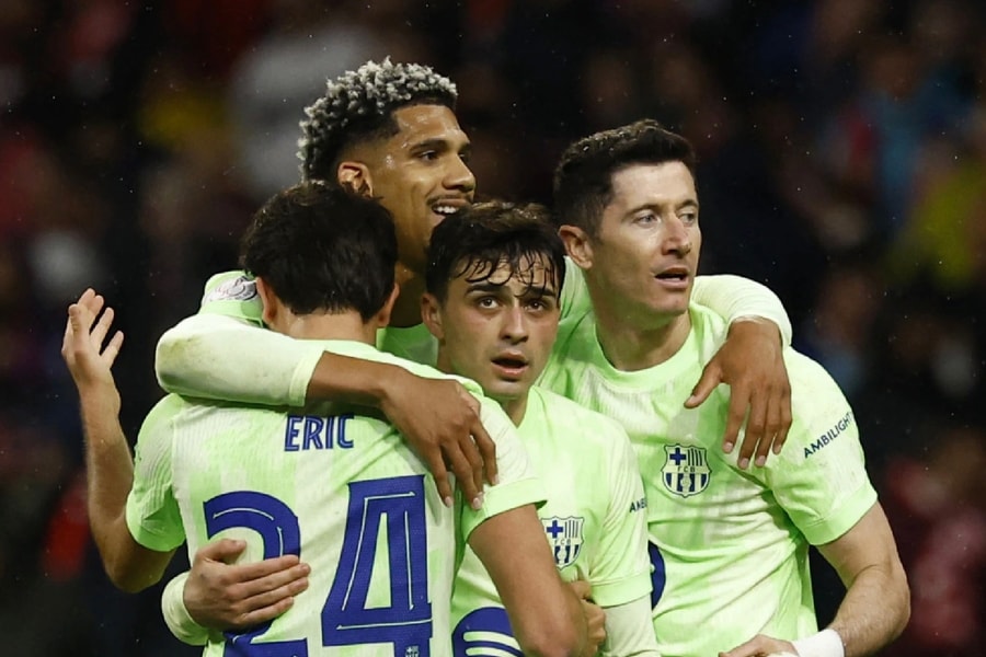 Hạ Atletico, Barcelona tranh ngôi vô địch Cúp Nhà vua với Real Madrid