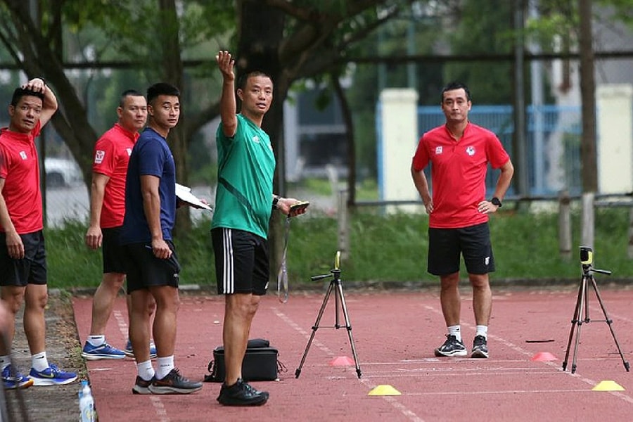 Cựu Phó Ban trọng tài Võ Quang Vinh bị VFF kỷ luật