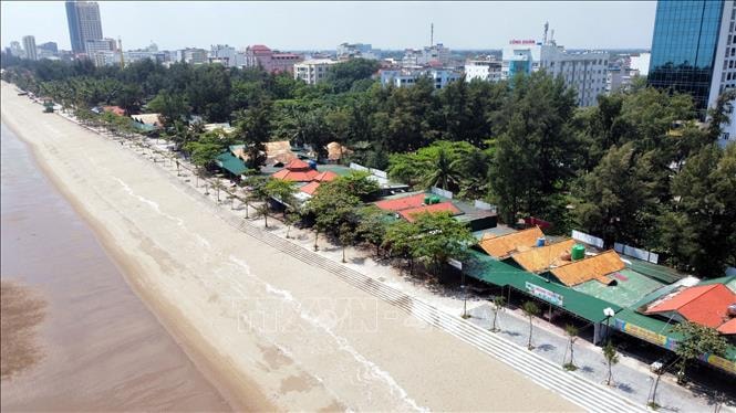 TP Vinh chấm dứt kinh doanh dịch vụ ven biển Cửa Lò từ mùa du lịch 2025