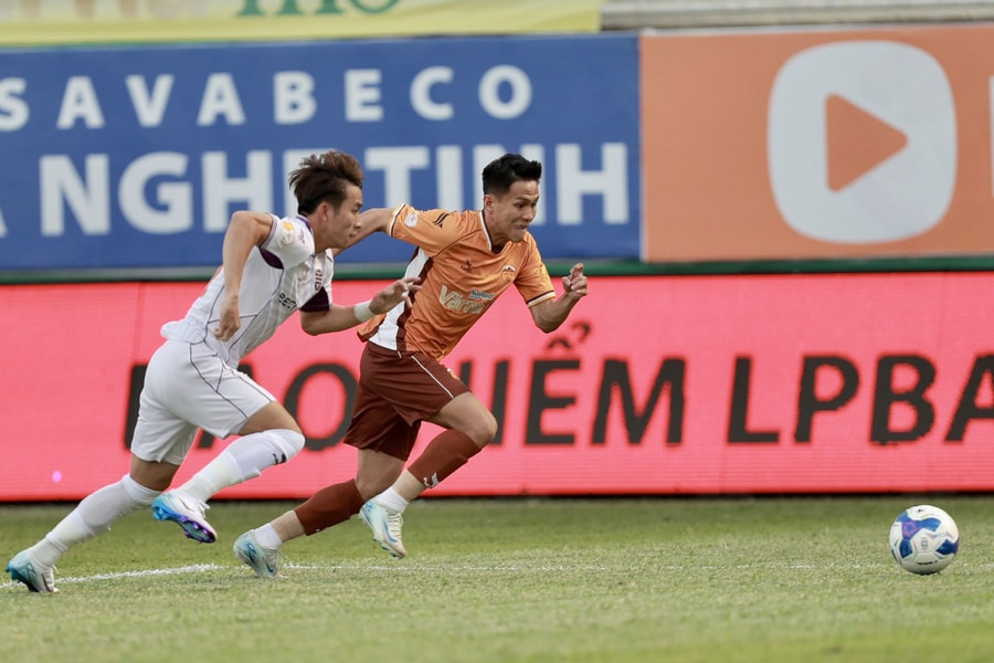 HAGL thắng kịch tính Bình Dương tại vòng 17 V.League 2024/25