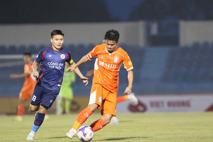 CAHN ngược dòng hạ Đà Nẵng tại vòng 17 V.League 2024/25