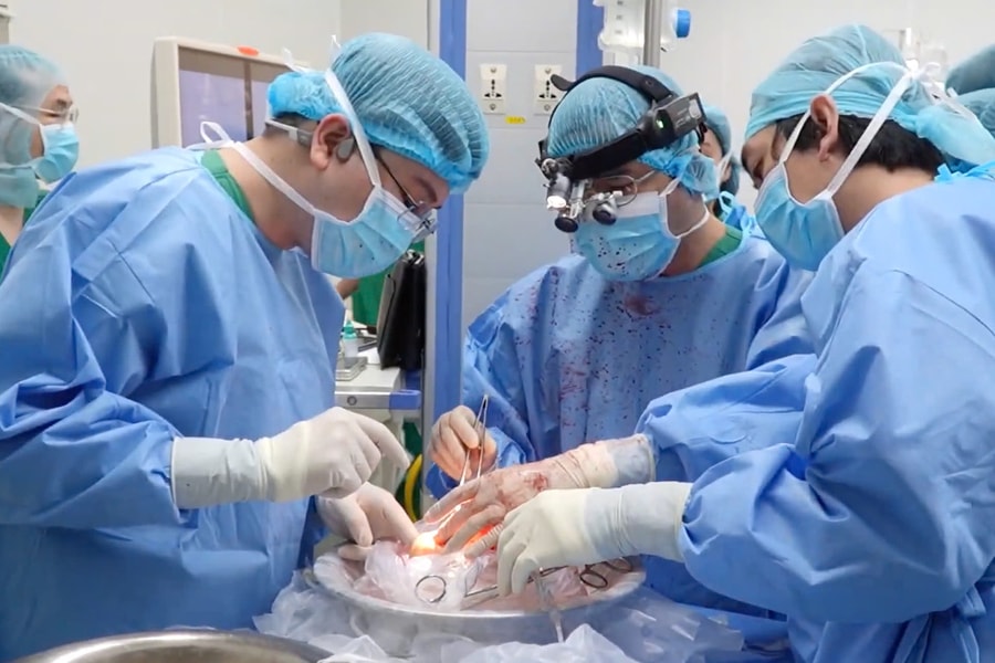 Cứu 7 bệnh nhân từ tạng người đàn ông chết não