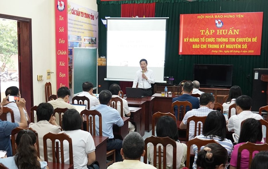 Trang bị kỹ năng tổ chức thông tin chuyên đề báo chí trong kỷ nguyên số