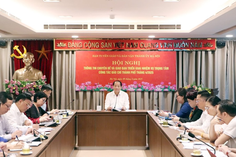 Báo chí Thủ đô tập trung cao độ vào việc tuyên truyền sâu rộng các nghị quyết của Đảng