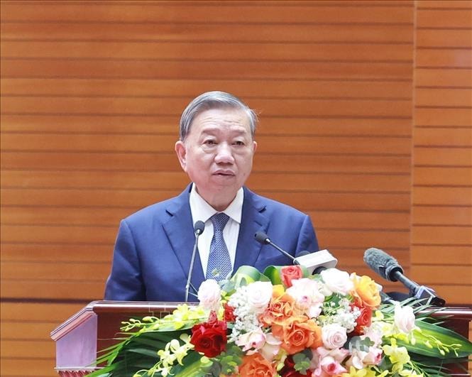 Tổng Bí thư Tô Lâm: Cựu chiến binh, cựu thanh niên xung phong, dân quân tự vệ luôn giữ vững ngọn lửa cách mạng